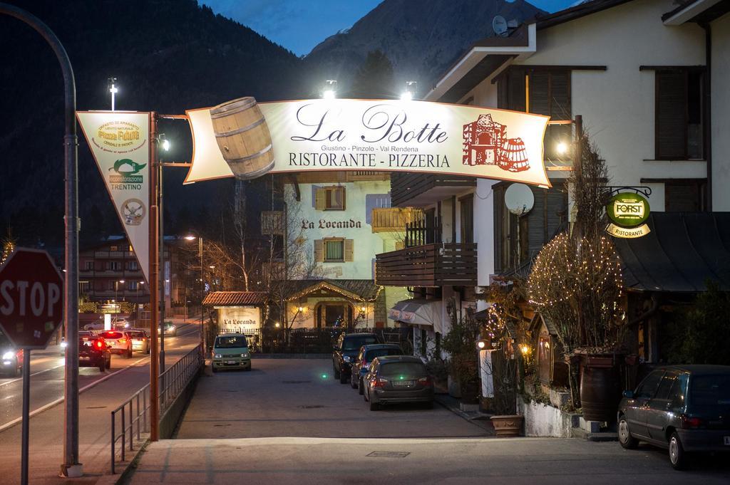 Hotel La Locanda Pinzolo Exterior foto